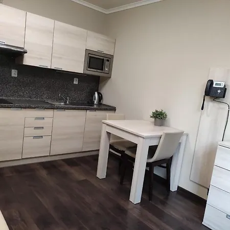 Апартаменты Apartman Resident C306 Apartman 2kk S Kuchyni, Balkonem A Vyhledem Do Lesa *
