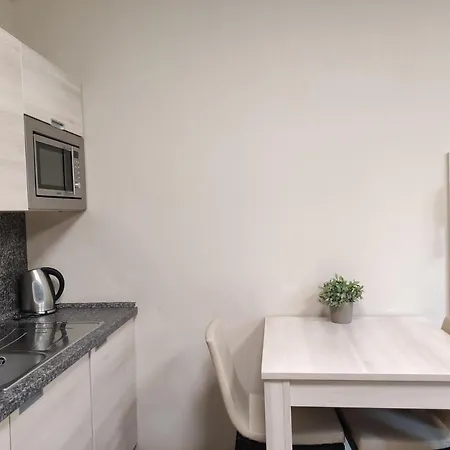 Apartman Resident C306 Apartman 2kk S Kuchyni, Balkonem A Vyhledem Do Lesa Апартаменты *